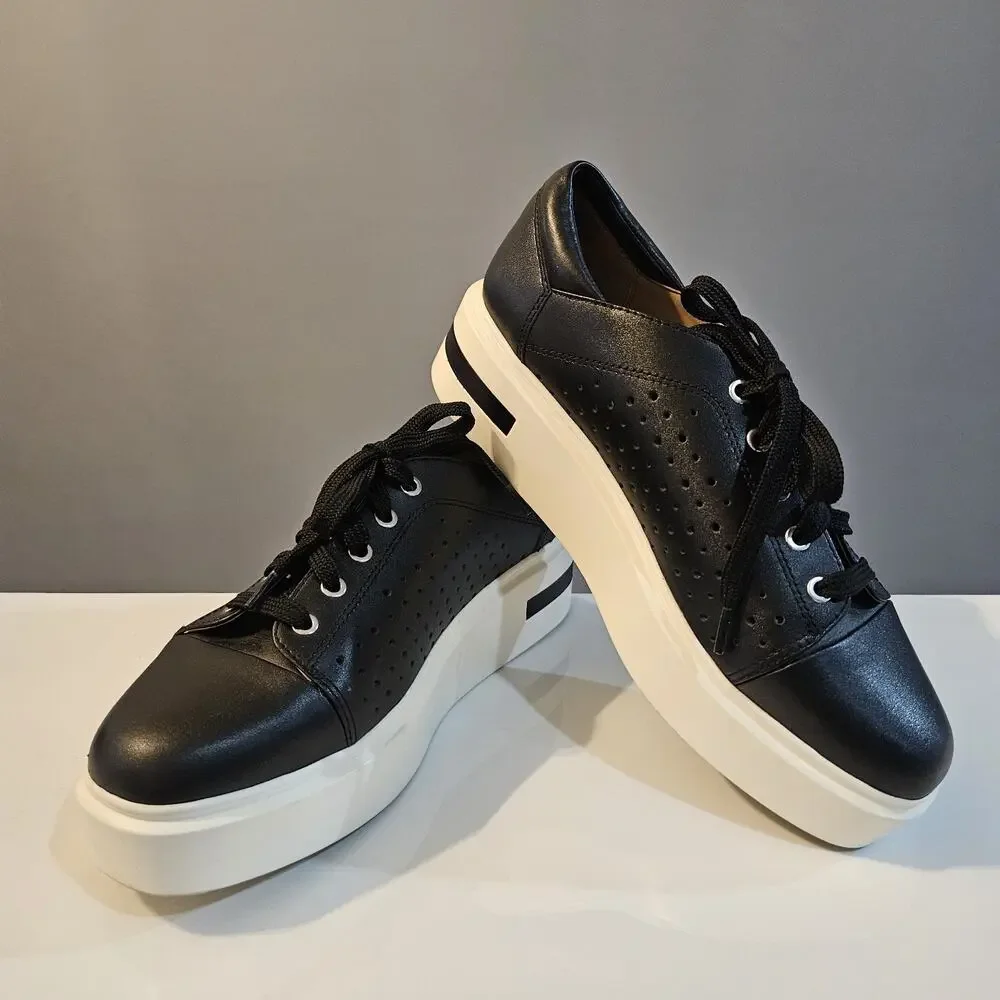 Linea Paolo Black Perforated Womens Lace-Up Platform Sneakers Size 9M - Picture 1 of 14